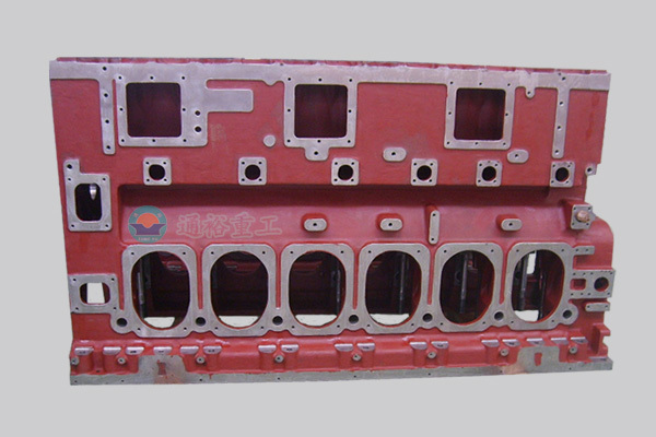 内燃機機體